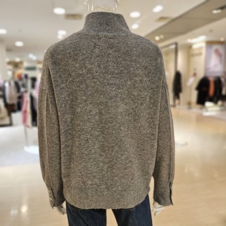 반터틀넥 오버핏 니트