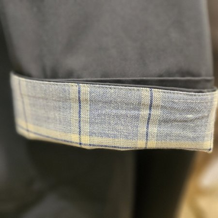 소매 체크배색 트렌치 재킷