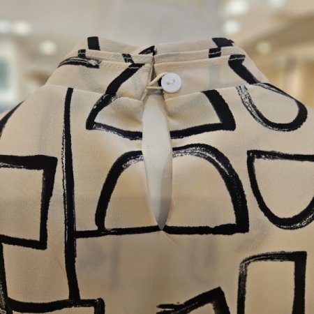 도형프린팅 차이나 블라우스