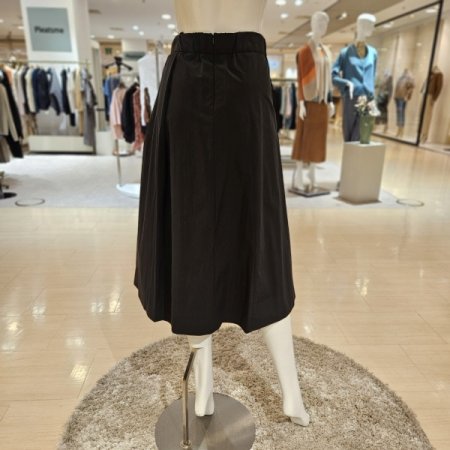 뒷밴딩 언발 핀턱 트임 스커트