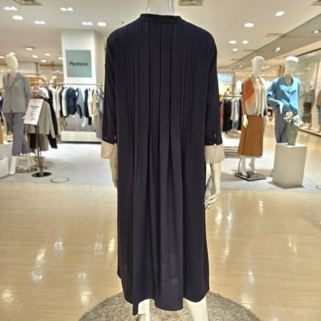 소매배색 핀턱주름 롱원피스