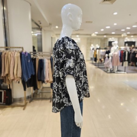 밴딩 넥 프라워 쉬폰 블라우스