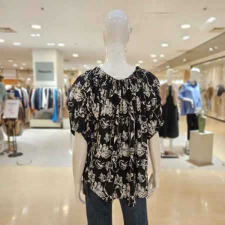 밴딩 넥 프라워 쉬폰 블라우스