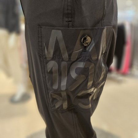 소고 뒷 밴딩 레터링 카고포켓 배기팬츠