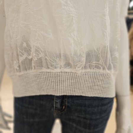 꽃자수 린넨 반팔 라운드 니트