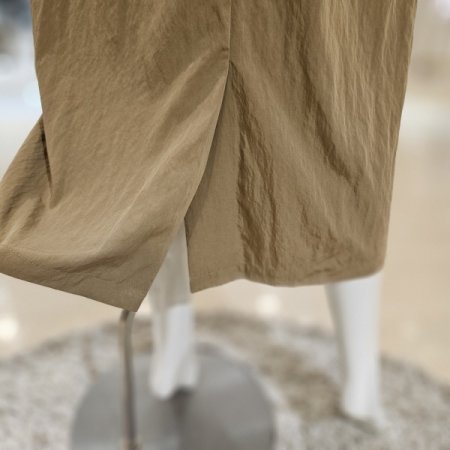 뒷밴딩 포켓 브이넥 롱 원피스