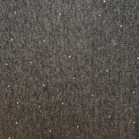 프릴끝단 비즈장식 터틀넥니트