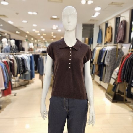 캡소매 울 카라 니트