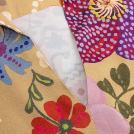 디우워르차 드레스