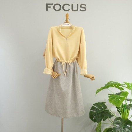 배색 포인트 반집업 롱원피스