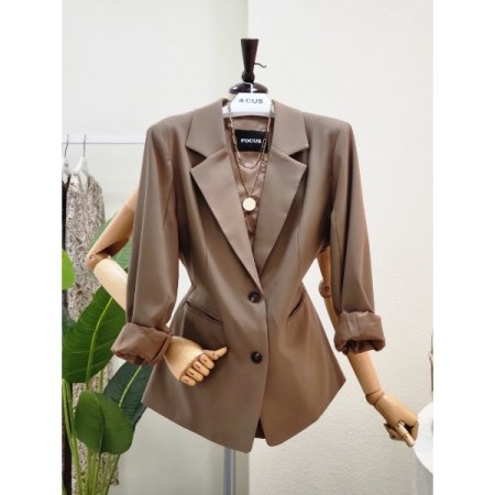 뒷단추 테이핑 포인트 싱글 자켓