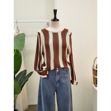 세로 스트라이프 라운드 니트