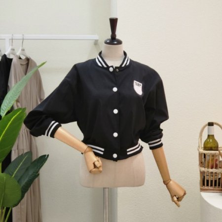 와펜 숏 야구 점퍼