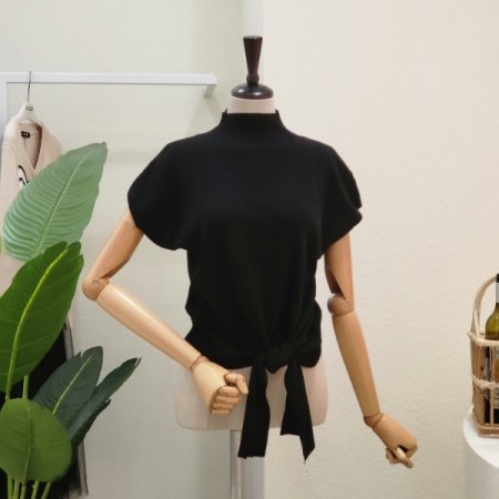 리본 포인트 반목 니트