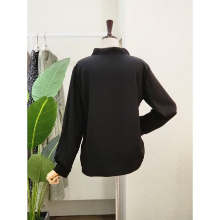 넥리본 솔리드 블라우스