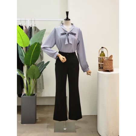 넥리본 솔리드 블라우스