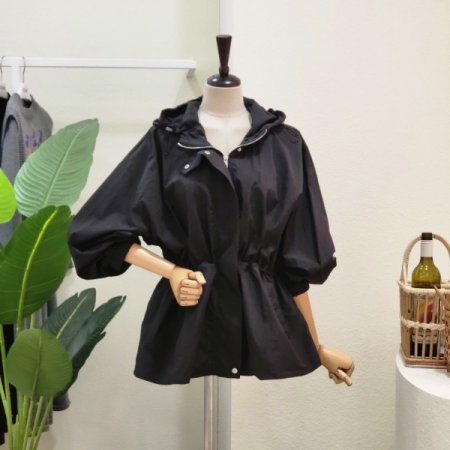 스트링 바람막이 후드 점퍼