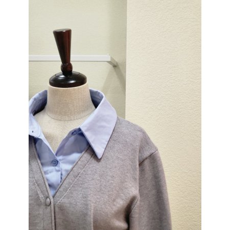 셔츠 레이어드 브이넥 니트