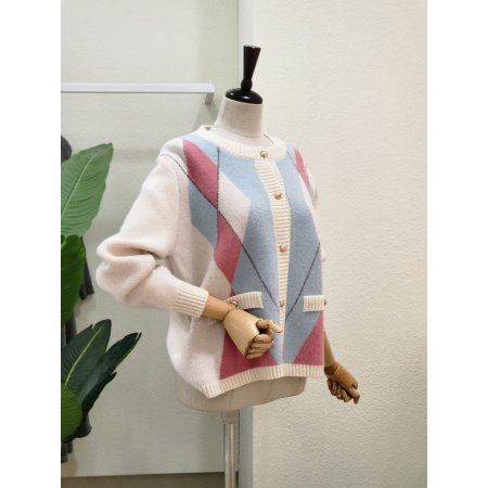 아가일 배색 라운드 가디건