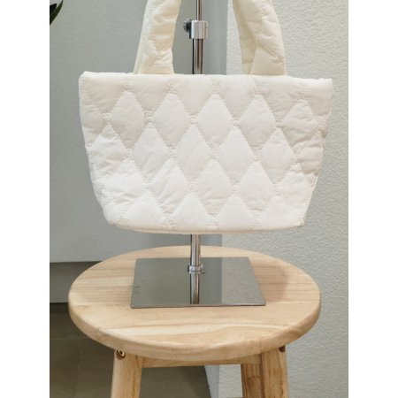 다이아 퀼팅 토트백