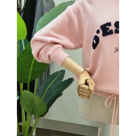 레터링 스트링 라운드 니트