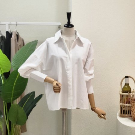 백 핀턱 루즈핏 셔츠