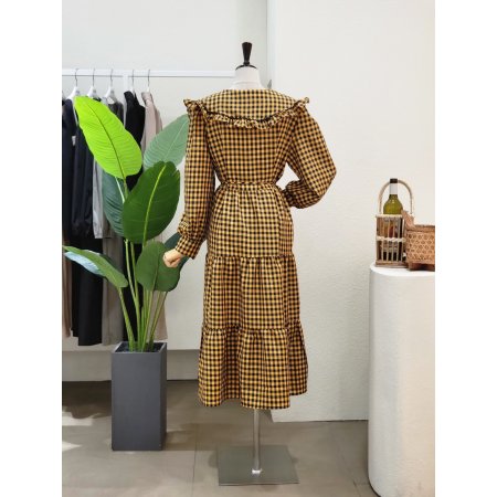 프릴 빅카라 체크 롱원피스