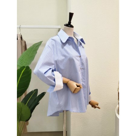 배색 소매 스트라이프 셔츠