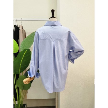 배색 소매 스트라이프 셔츠