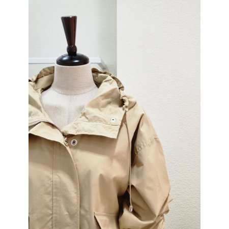 셔링 바람막이 후드 점퍼