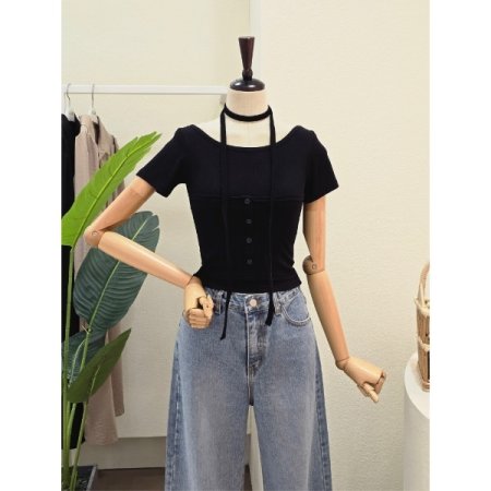 머플러 포인트 골지 티셔츠