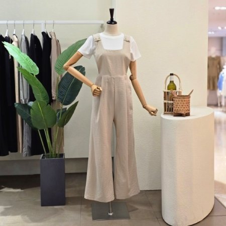 숄더 버튼 핀턱 점프슈트