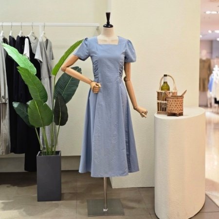 스퀘어넥 셔링 롱 원피스