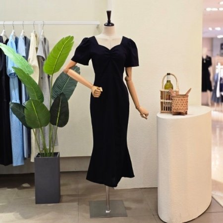 튤립넥 머메이드 라인 원피스