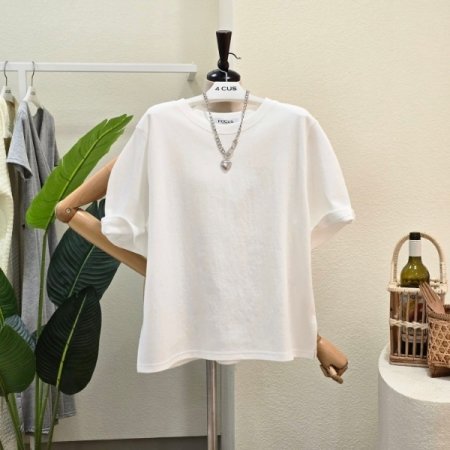 5부 소매 사이드 슬릿 티셔츠