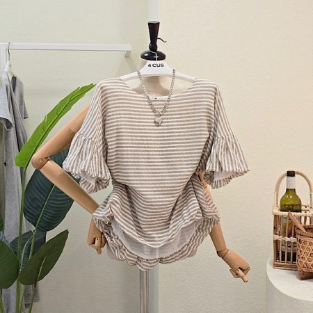 스트라이프 셔링 볼륨 블라우스