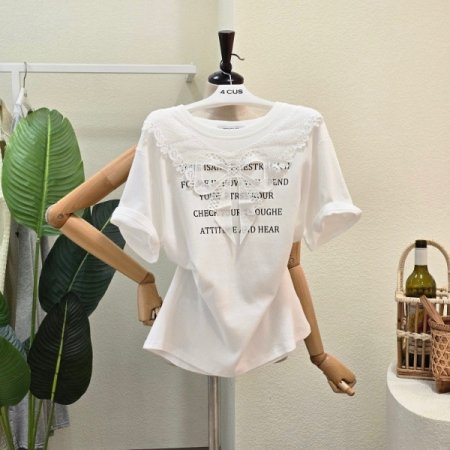 레이스 빅리본 레터링 티셔츠