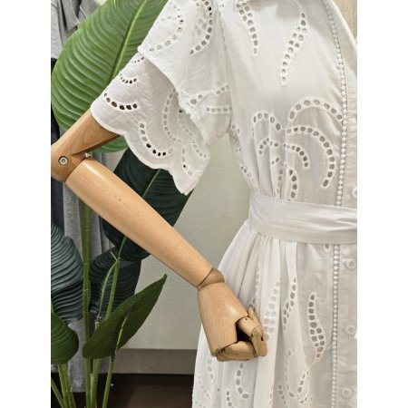 펀칭 웨이브 셔츠형 원피스