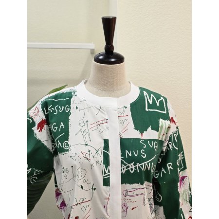 레터링 컬러 노카라 점퍼