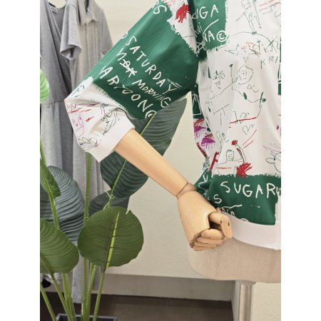 두들 레터링 컬러블록 NO카라 점퍼