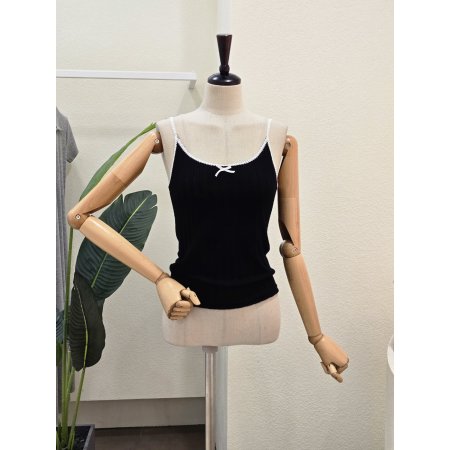 리본 레이스 끈 탑