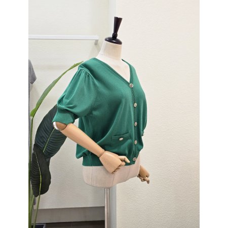 브이넥 버튼 포인트 가디건