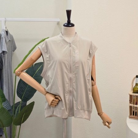 지퍼 집업 야상 베스트