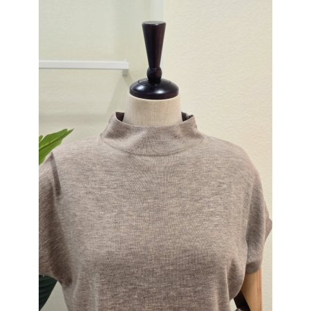 하이넥 무지 반팔 니트