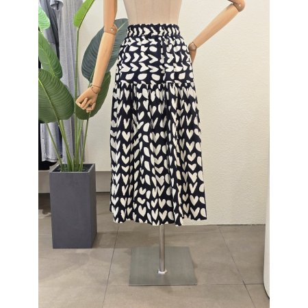 A라인 하트 프린팅 롱 스커트