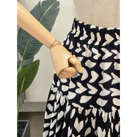 A라인 하트 프린팅 롱 스커트