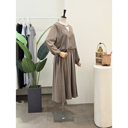 레이어드 스타일 스트링 원피스