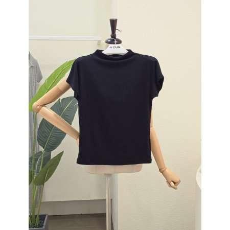 반하이넥 반팔 티셔츠