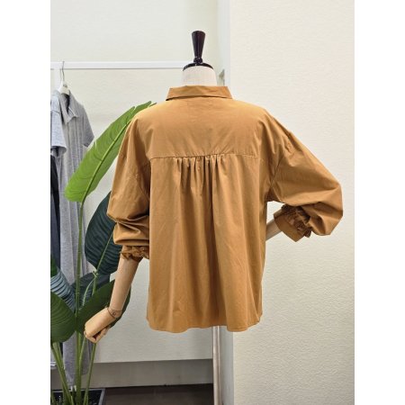 소매 프릴 카라넥 점퍼