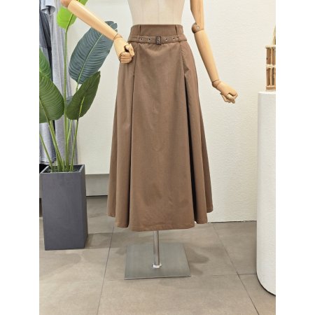 벨티드 허리 뒷밴딩 스커트